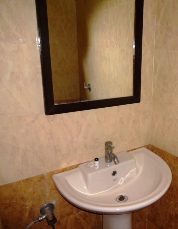 Hotel Darbar View Амритсар Екстериор снимка