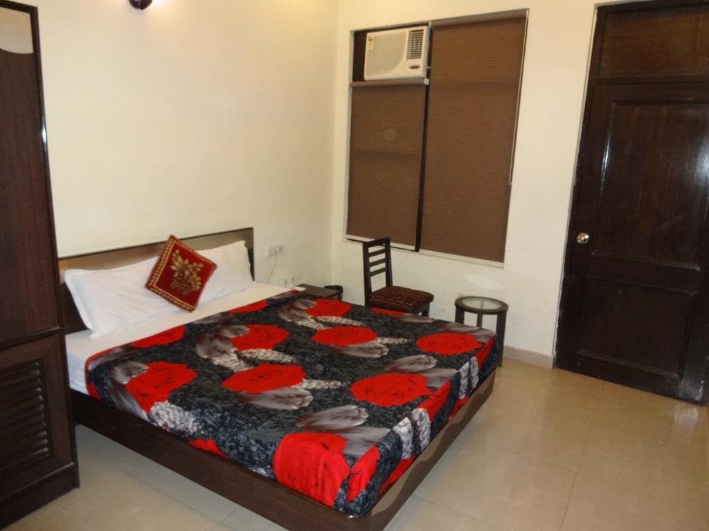 Hotel Darbar View Амритсар Екстериор снимка