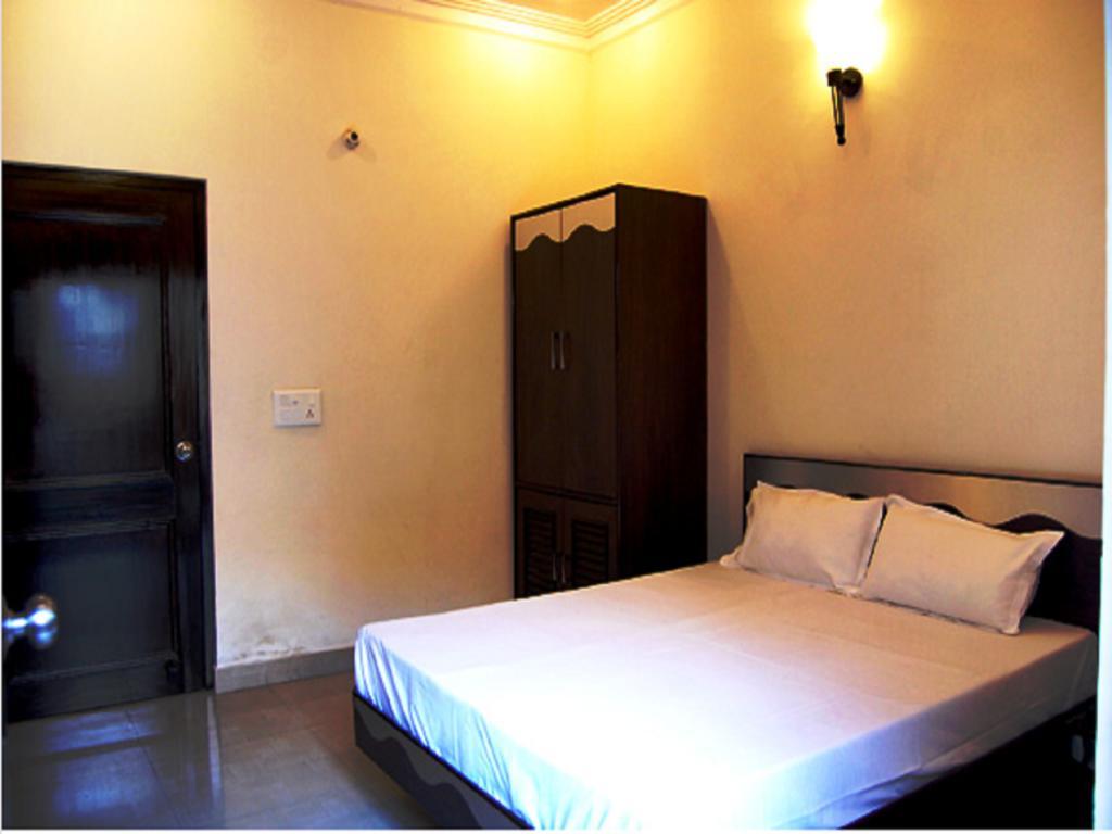 Hotel Darbar View Амритсар Екстериор снимка